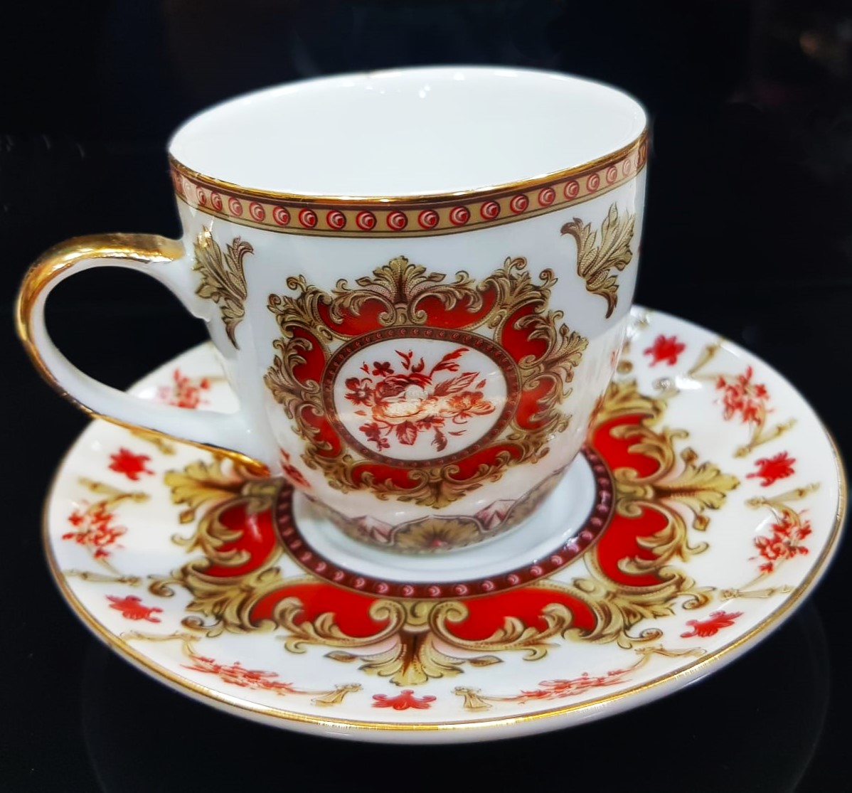 Set 6CP Filxhane Kafeje Porcelani FINE CHINA Oriana Ferelli® prodhuar me dorë sipas traditës mijravjeçare do u japë stil dhe luks çasteve tuaja të bukura!