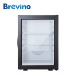 Frigorifer minibar BREVINO BHM-40GD me derë xhami dhe kapacitet 40L. Pa zhurmë, pa vibrim dhe me konsum të ulët. Ideal për ambiente hoteli apo dhoma gjumi.
